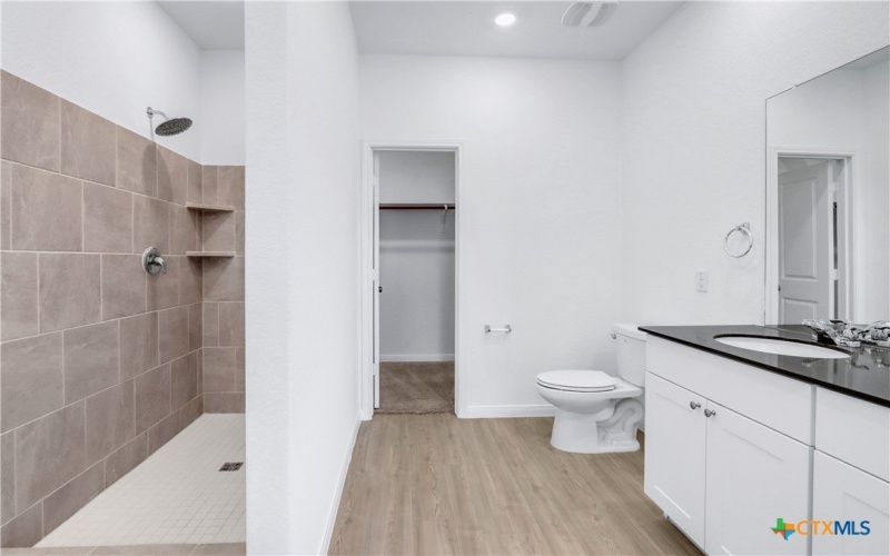 8904 James Bowie, Seguin, TX 78155, 3 Habitaciones Habitaciones , ,2 BañosBaños,Residential,En Venta,8904 James Bowie,0,597899