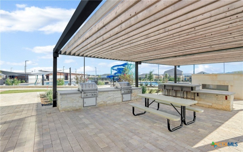 8904 James Bowie, Seguin, TX 78155, 3 Habitaciones Habitaciones , ,2 BañosBaños,Residential,En Venta,8904 James Bowie,0,597899