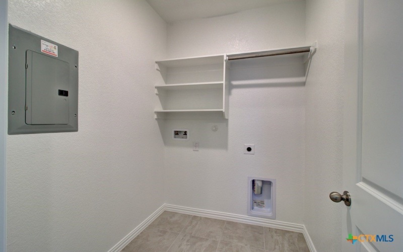 824 Little Pebble, New Braunfels, TX 78130, 3 Bedrooms Bedrooms, ,2 BathroomsBathrooms,Residential,For Sale,824 Little Pebble,0,597928