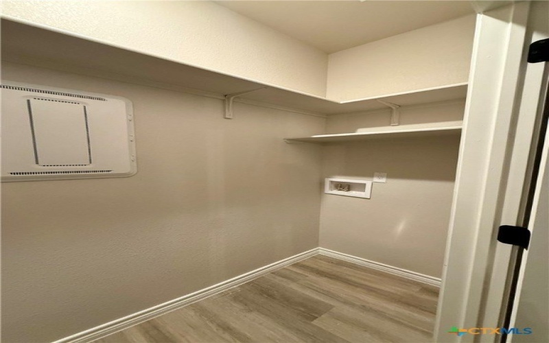 106 Leon Lane, Copperas Cove, TX 76522, 6 Habitaciones Habitaciones , ,5 BañosBaños,Residential Multi Family,En Venta,106 Leon Lane,0,597933