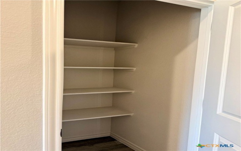 106 Leon Lane, Copperas Cove, TX 76522, 6 Habitaciones Habitaciones , ,5 BañosBaños,Residential Multi Family,En Venta,106 Leon Lane,0,597933