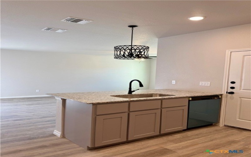 106 Leon Lane, Copperas Cove, TX 76522, 6 Habitaciones Habitaciones , ,5 BañosBaños,Residential Multi Family,En Venta,106 Leon Lane,0,597933