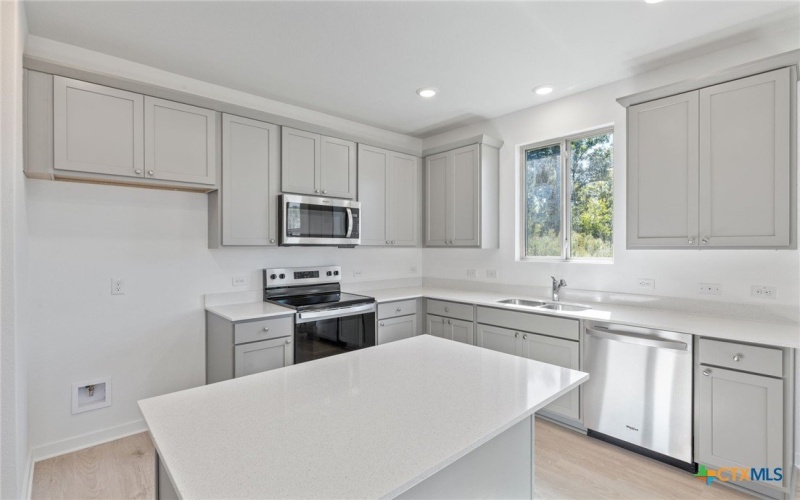 2808 Mckinney Court, Temple, TX 76501, 3 Bedrooms Bedrooms, ,2 BathroomsBathrooms,Residential,For Sale,2808 Mckinney Court,0,597943