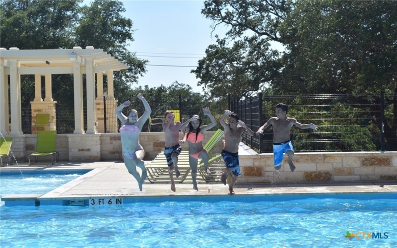 156 Covered Bridge Trail, Liberty Hill, TX 78642, 4 Habitaciones Habitaciones , ,3 BañosBaños,Residential,En Venta,156 Covered Bridge Trail,0,597949