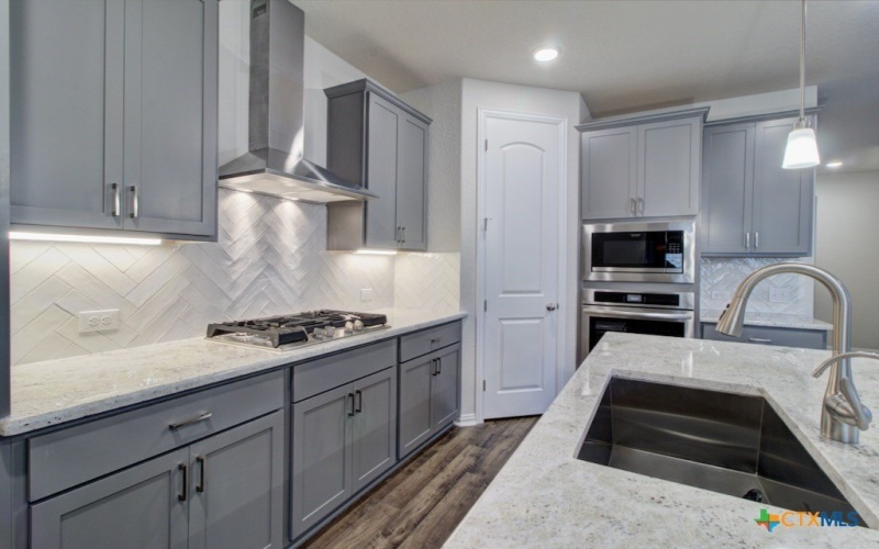 1307 Red Fox, New Braunfels, TX 78132, 4 Habitaciones Habitaciones , ,3 BañosBaños,Residential,En Venta,1307 Red Fox,0,597968