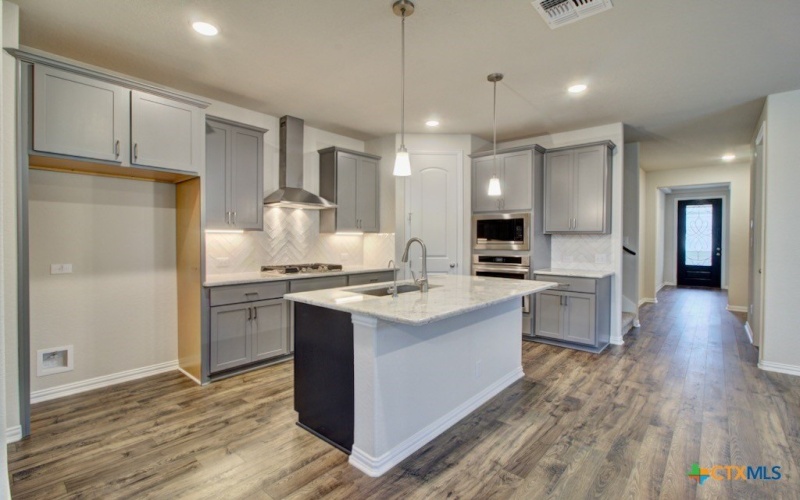 1307 Red Fox, New Braunfels, TX 78132, 4 Habitaciones Habitaciones , ,3 BañosBaños,Residential,En Venta,1307 Red Fox,0,597968