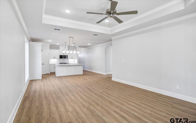 9256 Villas Ct, Tyler, TX 75703, 4 Bedrooms Bedrooms, ,2 BathroomsBathrooms,Residential,For Sale,9256 Villas Ct,25004225