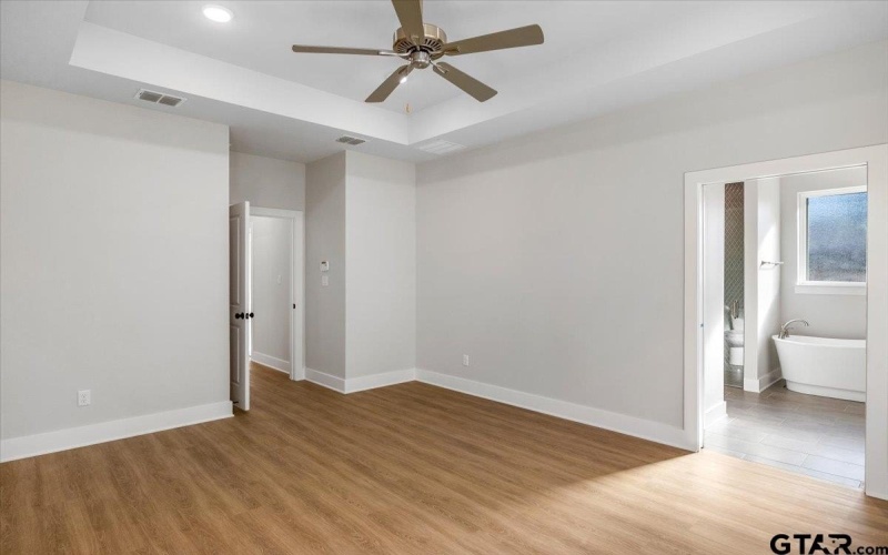 9256 Villas Ct, Tyler, TX 75703, 4 Bedrooms Bedrooms, ,2 BathroomsBathrooms,Residential,For Sale,9256 Villas Ct,25004225