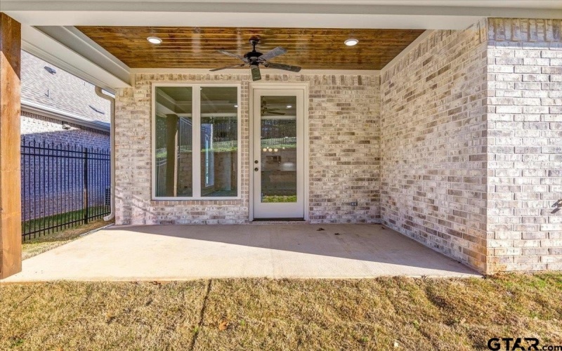9256 Villas Ct, Tyler, TX 75703, 4 Bedrooms Bedrooms, ,2 BathroomsBathrooms,Residential,For Sale,9256 Villas Ct,25004225