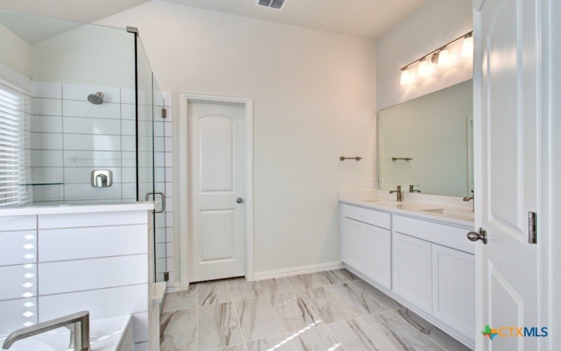 2027 Stephanie Avenue, New Braunfels, TX 78132, 4 Bedrooms Bedrooms, ,3 BathroomsBathrooms,Residential,For Sale,2027 Stephanie Avenue,0,597989