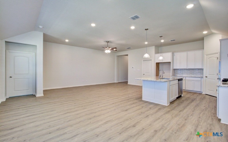 2027 Stephanie Avenue, New Braunfels, TX 78132, 4 Bedrooms Bedrooms, ,3 BathroomsBathrooms,Residential,For Sale,2027 Stephanie Avenue,0,597989