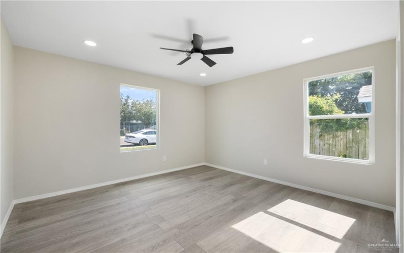 106 Standard Avenue, San Juan, TX 78589, 3 Habitaciones Habitaciones , ,2 BañosBaños,Residential,En Venta,106 Standard Avenue,0,487073