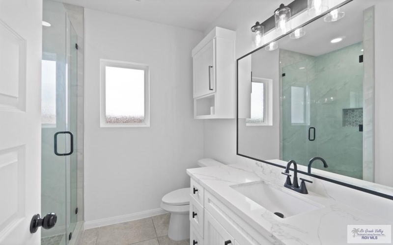 100 BROOKS CIRCLE NORTH, LA FERIA, TX 78559, 3 Habitaciones Habitaciones , ,2 BañosBaños,Residential,En Venta,100 BROOKS CIRCLE NORTH,0,29766804