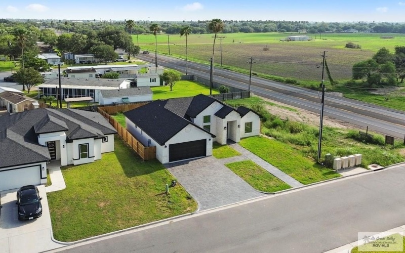 100 BROOKS CIRCLE NORTH, LA FERIA, TX 78559, 3 Habitaciones Habitaciones , ,2 BañosBaños,Residential,En Venta,100 BROOKS CIRCLE NORTH,0,29766804