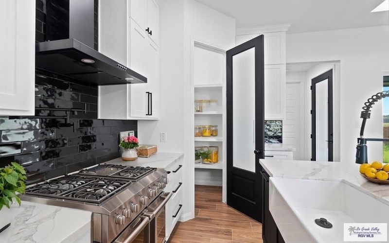 100 BROOKS CIRCLE NORTH, LA FERIA, TX 78559, 3 Habitaciones Habitaciones , ,2 BañosBaños,Residential,En Venta,100 BROOKS CIRCLE NORTH,0,29766804