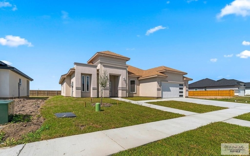 1430 S STIRRUP CIR, SAN BENITO, TX 78586, 3 Habitaciones Habitaciones , ,2 BañosBaños,Residential,En Venta,1430 S STIRRUP CIR,0,29769498