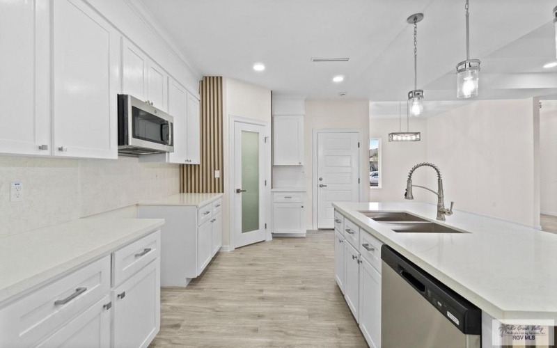 1430 S STIRRUP CIR, SAN BENITO, TX 78586, 3 Habitaciones Habitaciones , ,2 BañosBaños,Residential,En Venta,1430 S STIRRUP CIR,0,29769498