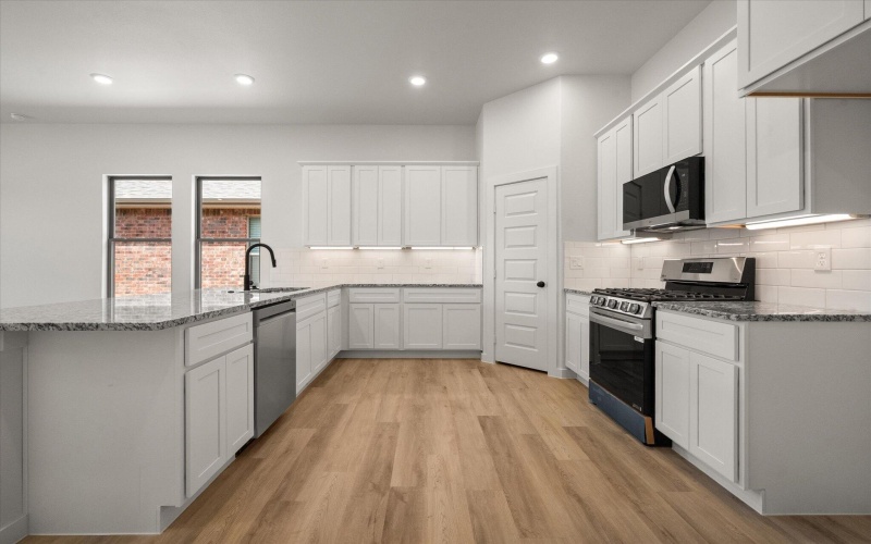 313 E 23rd Street, Wolfforth, TX 79382, 3 Habitaciones Habitaciones , ,2 BañosBaños,Residential,En Venta,313 E 23rd Street,0,202561003