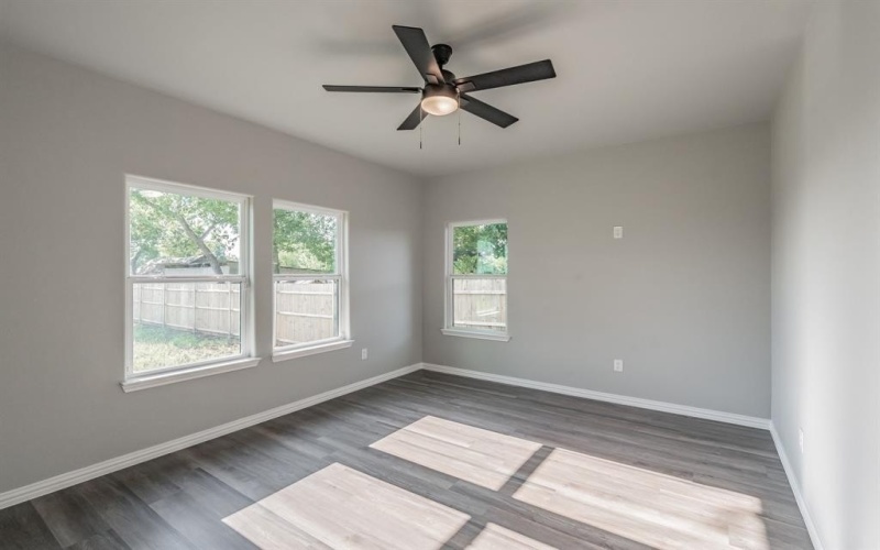 1507 Langston Street, Fort Worth, TX 76105, 3 Bedrooms Bedrooms, ,2 BathroomsBathrooms,Residential,For Sale,1507 Langston Street,0,21026073