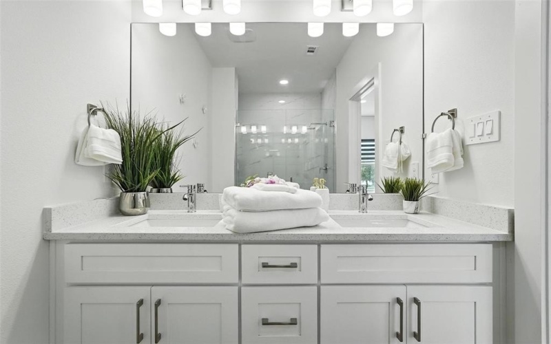 3315 Dilworth Drive, Grand Prairie, TX 75050, 3 Bedrooms Bedrooms, ,2 BathroomsBathrooms,Residential,For Sale,3315 Dilworth Drive,0,21066034