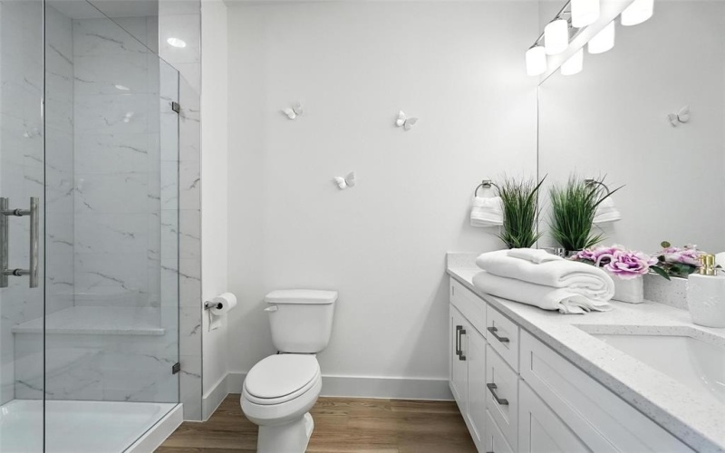 3315 Dilworth Drive, Grand Prairie, TX 75050, 3 Bedrooms Bedrooms, ,2 BathroomsBathrooms,Residential,For Sale,3315 Dilworth Drive,0,21066034