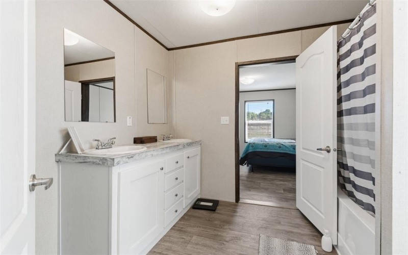 7553 Hutcheson Hill Road, Springtown, TX 76082, 3 Habitaciones Habitaciones , ,2 BañosBaños,Residential,En Venta,7553 Hutcheson Hill Road,0,21099800