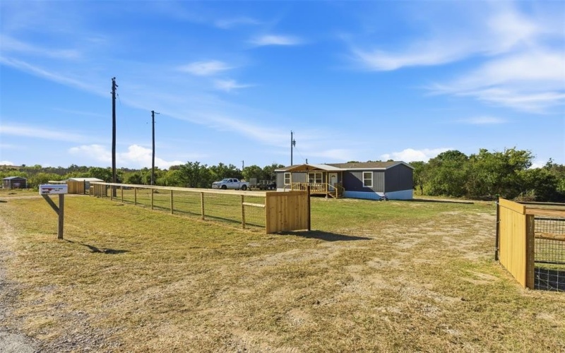 7553 Hutcheson Hill Road, Springtown, TX 76082, 3 Habitaciones Habitaciones , ,2 BañosBaños,Residential,En Venta,7553 Hutcheson Hill Road,0,21099800