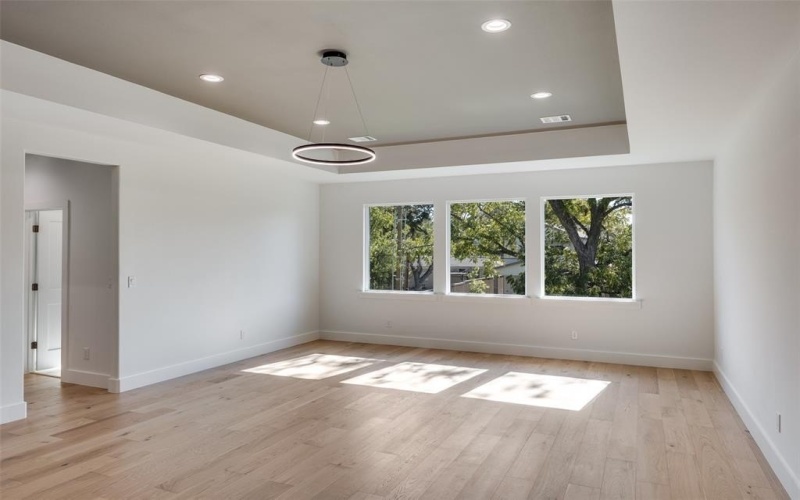 3842 Eaton Drive, Dallas, TX 75220, 5 Bedrooms Bedrooms, ,6 BathroomsBathrooms,Residential,For Sale,3842 Eaton Drive,0,21103874