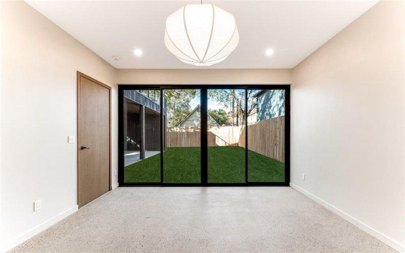 6145 Llano Avenue, Dallas, TX 75214, 5 Bedrooms Bedrooms, ,6 BathroomsBathrooms,Residential,For Sale,6145 Llano Avenue,0,21104108