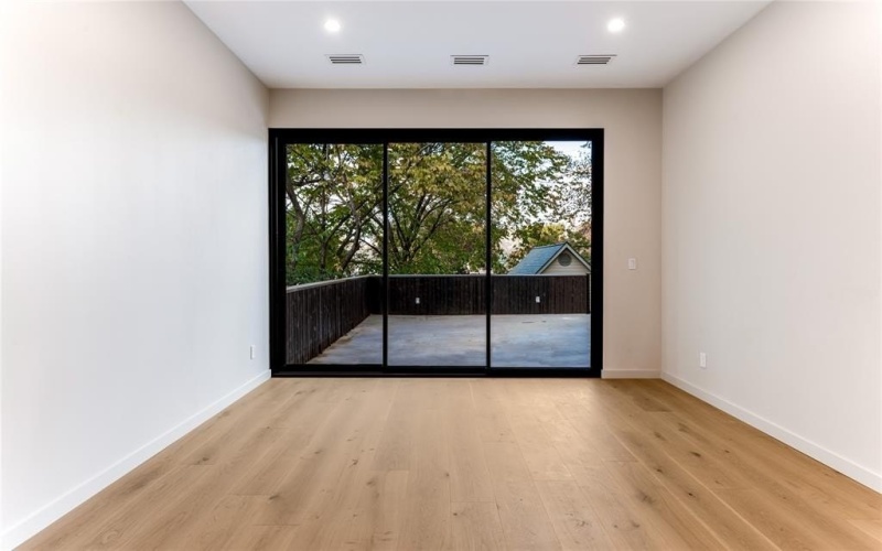 6145 Llano Avenue, Dallas, TX 75214, 5 Bedrooms Bedrooms, ,6 BathroomsBathrooms,Residential,For Sale,6145 Llano Avenue,0,21104108