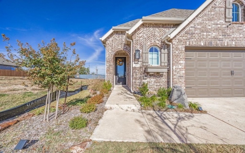 1221 Newport Street, Sherman, TX 75090, 3 Habitaciones Habitaciones , ,2 BañosBaños,Residential,En Venta,1221 Newport Street,0,21106193