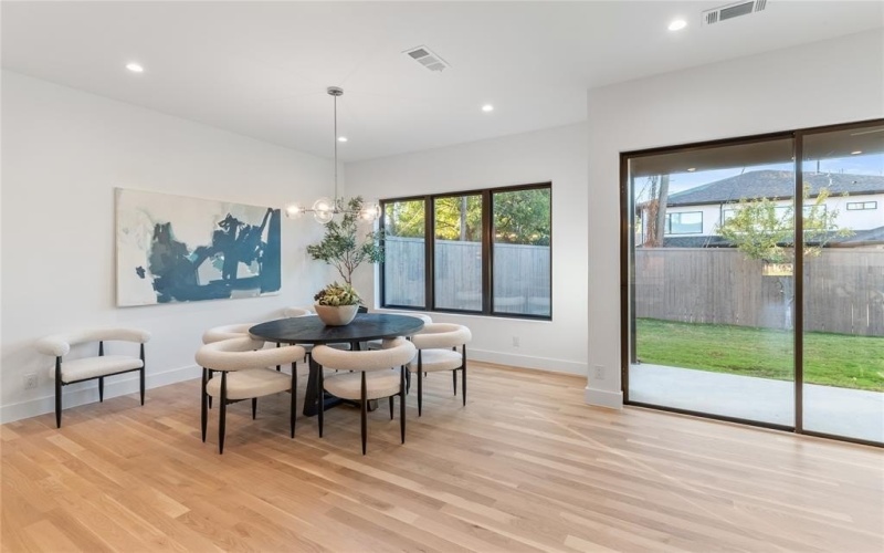 3826 Seguin Drive, Dallas, TX 75220, 5 Habitaciones Habitaciones , ,6 BañosBaños,Residential,En Venta,3826 Seguin Drive,0,21107064