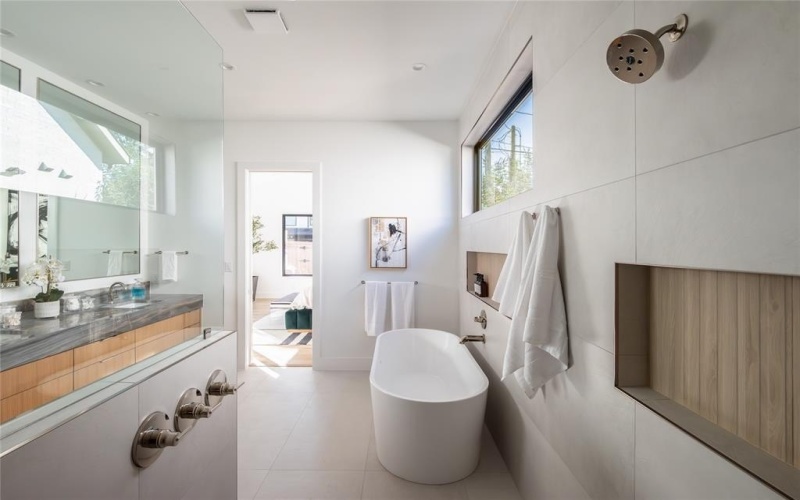 3826 Seguin Drive, Dallas, TX 75220, 5 Habitaciones Habitaciones , ,6 BañosBaños,Residential,En Venta,3826 Seguin Drive,0,21107064