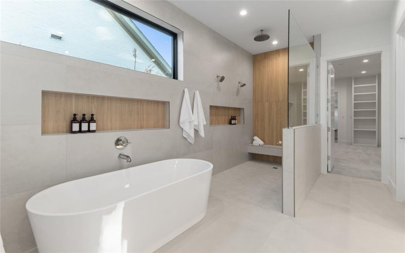 3826 Seguin Drive, Dallas, TX 75220, 5 Habitaciones Habitaciones , ,6 BañosBaños,Residential,En Venta,3826 Seguin Drive,0,21107064