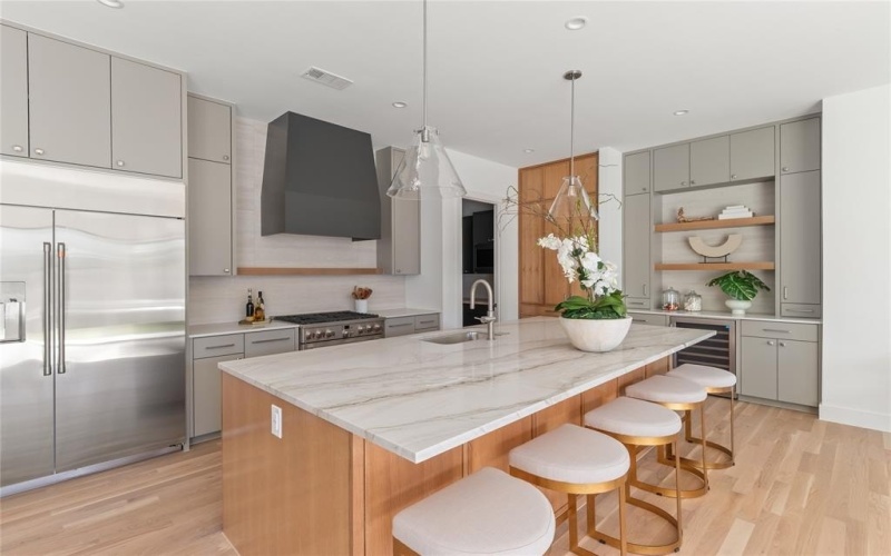 3826 Seguin Drive, Dallas, TX 75220, 5 Habitaciones Habitaciones , ,6 BañosBaños,Residential,En Venta,3826 Seguin Drive,0,21107064