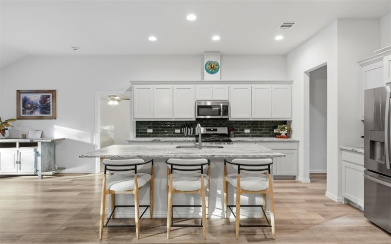 4433 County Road 801, Joshua, TX 76058, 3 Bedrooms Bedrooms, ,2 BathroomsBathrooms,Residential,For Sale,4433 County Road 801,0,21108281