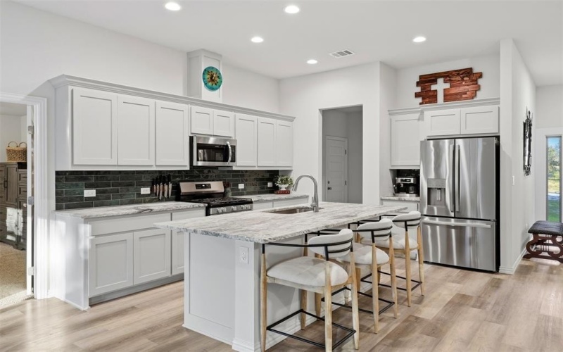 4433 County Road 801, Joshua, TX 76058, 3 Bedrooms Bedrooms, ,2 BathroomsBathrooms,Residential,For Sale,4433 County Road 801,0,21108281