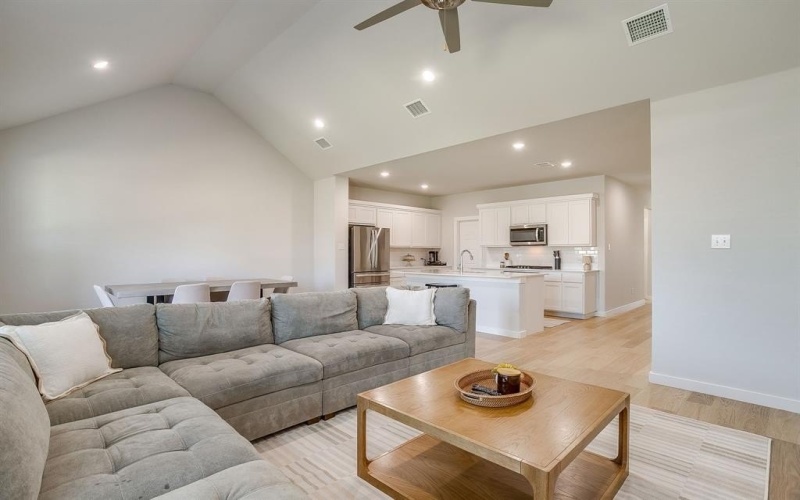 5845 Corazon Lane, Fort Worth, TX 76126, 5 Bedrooms Bedrooms, ,5 BathroomsBathrooms,Residential,For Sale,5845 Corazon Lane,0,21108654