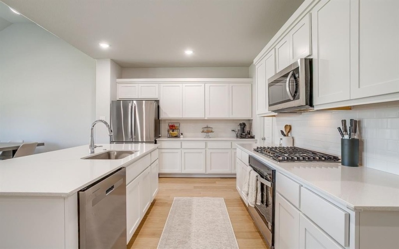 5845 Corazon Lane, Fort Worth, TX 76126, 5 Bedrooms Bedrooms, ,5 BathroomsBathrooms,Residential,For Sale,5845 Corazon Lane,0,21108654