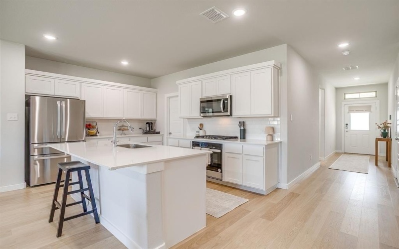 5845 Corazon Lane, Fort Worth, TX 76126, 5 Bedrooms Bedrooms, ,5 BathroomsBathrooms,Residential,For Sale,5845 Corazon Lane,0,21108654