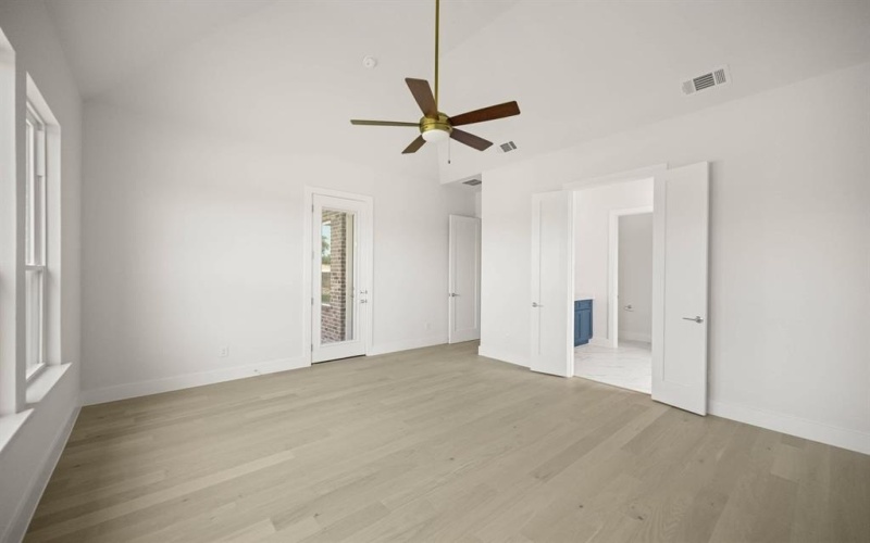 1049 Woodland, Weatherford, TX 76088, 5 Habitaciones Habitaciones , ,3 BañosBaños,Residential,En Venta,1049 Woodland,0,21113212