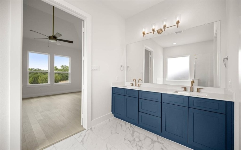 1049 Woodland, Weatherford, TX 76088, 5 Habitaciones Habitaciones , ,3 BañosBaños,Residential,En Venta,1049 Woodland,0,21113212