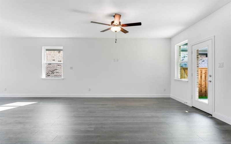 124 North Sky Drive, Celina, TX 75009, 4 Bedrooms Bedrooms, ,3 BathroomsBathrooms,Residential,For Sale,124 North Sky Drive,0,21113234