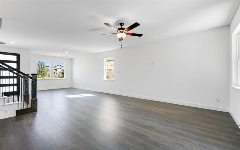 124 North Sky Drive, Celina, TX 75009, 4 Bedrooms Bedrooms, ,3 BathroomsBathrooms,Residential,For Sale,124 North Sky Drive,0,21113234