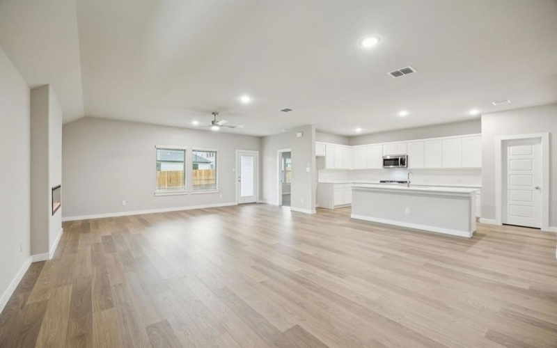 1420 Barbacoa Drive, Haslet, TX 76052, 4 Bedrooms Bedrooms, ,3 BathroomsBathrooms,Residential,For Sale,1420 Barbacoa Drive,0,21113353