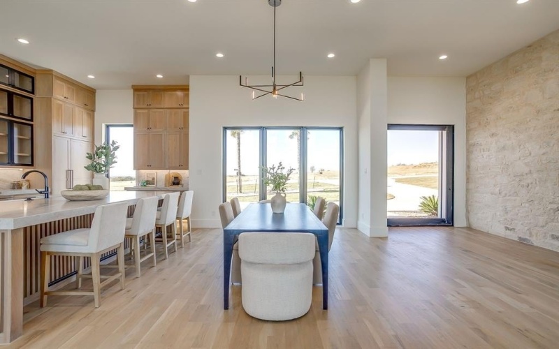 2026 Verona Drive, Weatherford, TX 76087, 4 Habitaciones Habitaciones , ,5 BañosBaños,Residential,En Venta,2026 Verona Drive,0,21113375