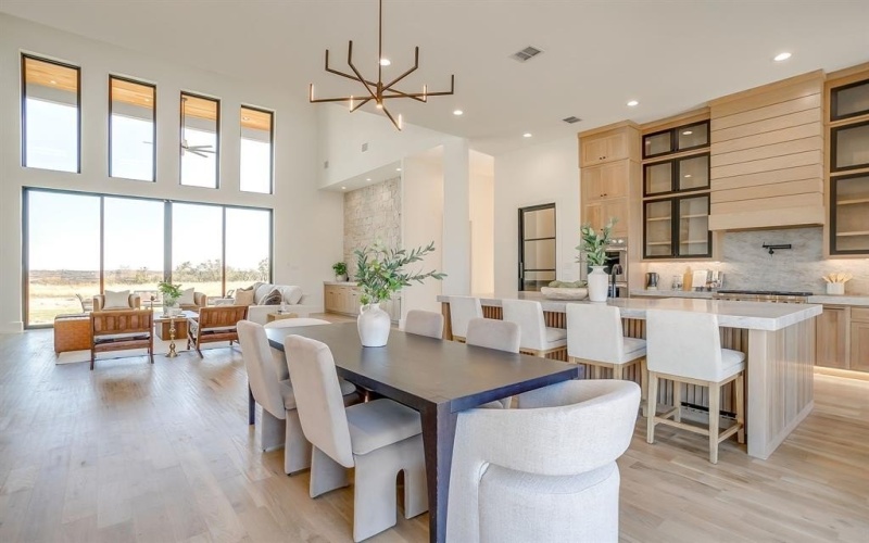 2026 Verona Drive, Weatherford, TX 76087, 4 Habitaciones Habitaciones , ,5 BañosBaños,Residential,En Venta,2026 Verona Drive,0,21113375