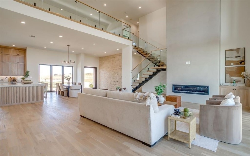 2026 Verona Drive, Weatherford, TX 76087, 4 Habitaciones Habitaciones , ,5 BañosBaños,Residential,En Venta,2026 Verona Drive,0,21113375