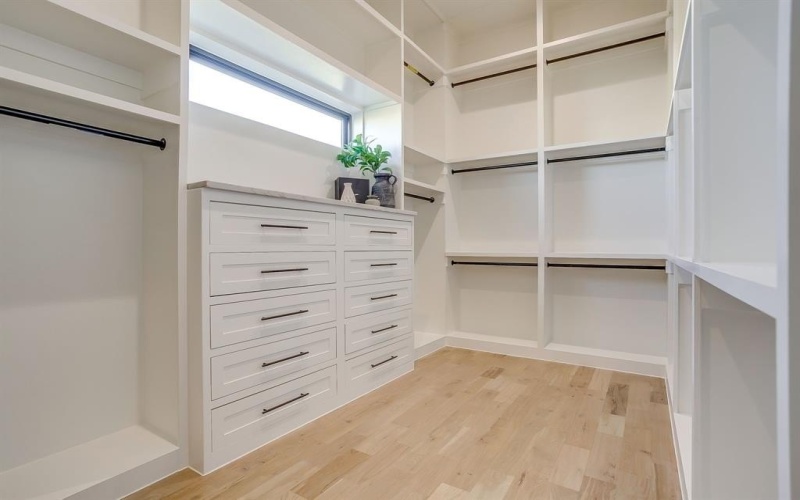 2026 Verona Drive, Weatherford, TX 76087, 4 Habitaciones Habitaciones , ,5 BañosBaños,Residential,En Venta,2026 Verona Drive,0,21113375