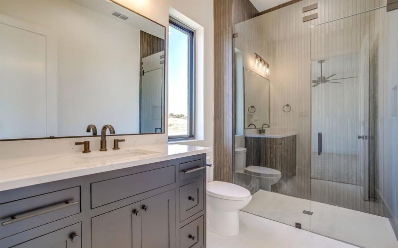 2026 Verona Drive, Weatherford, TX 76087, 4 Habitaciones Habitaciones , ,5 BañosBaños,Residential,En Venta,2026 Verona Drive,0,21113375